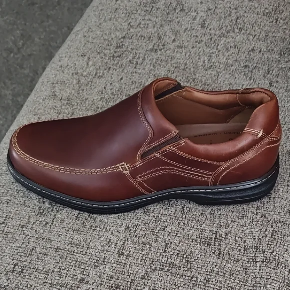 Johnston & Murphy Chestnut Leather Slip-Ons - Picture 5 of 6